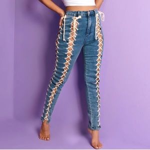 NWT Ladies Lace up Jeans